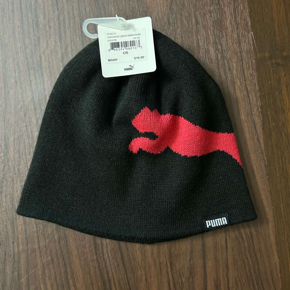 New with tags- Puma Women’s Black and Red Logo Beanie